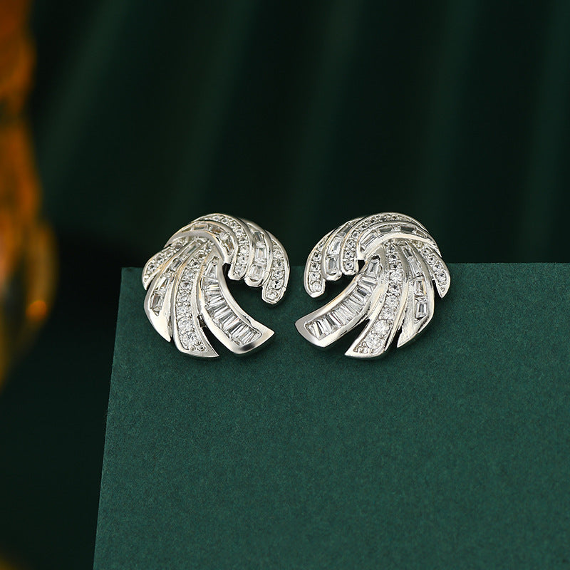 Irregular Curved Zircon Stud Earrings For Women