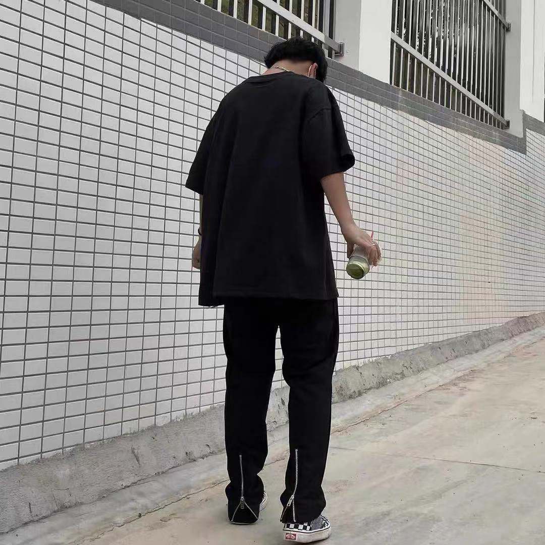 High Street Zipper Jeans with Heel Detail - Men's Fashion Denim