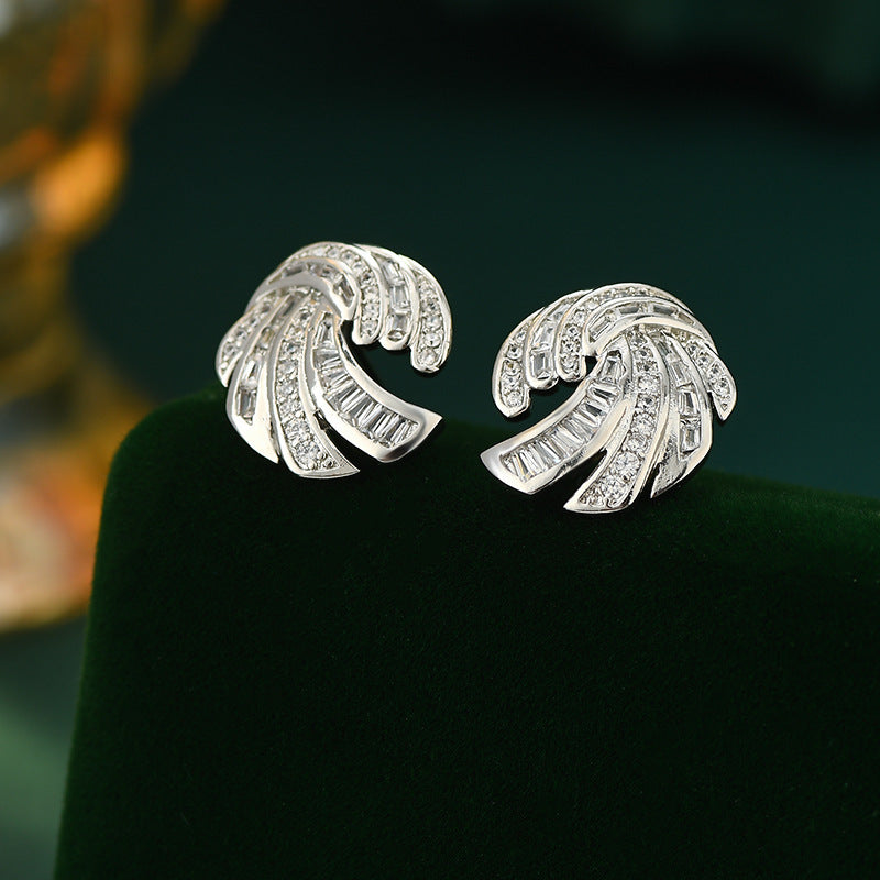 Irregular Curved Zircon Stud Earrings For Women